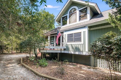 122 Edward Teach Wynd, Bald Head Island, NC, 28461-5010 | Card Image