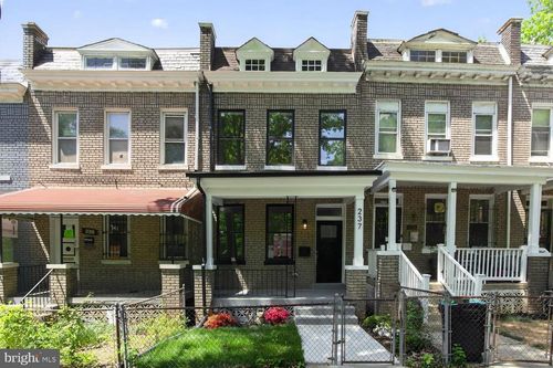 237 Rock Creek Church Rd Nw, WASHINGTON, DC, 20011-6009 | Card Image