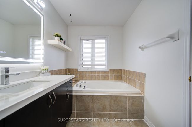 50 Macadam Rd, House attached with 3 bedrooms, 4 bathrooms and 2 parking in Markham ON | Image 31