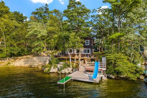 21 Canal St, Meredith, NH, 03253-5902 | Card Image