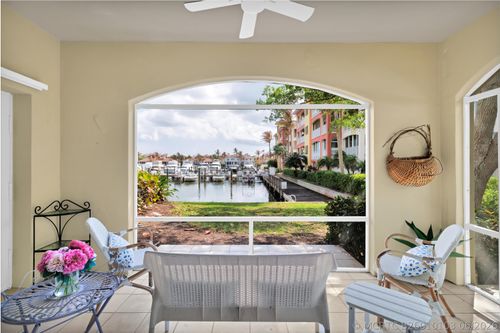 105-5520 N Harbor Village Dr, Vero Beach, FL, 32967-7310 | Card Image