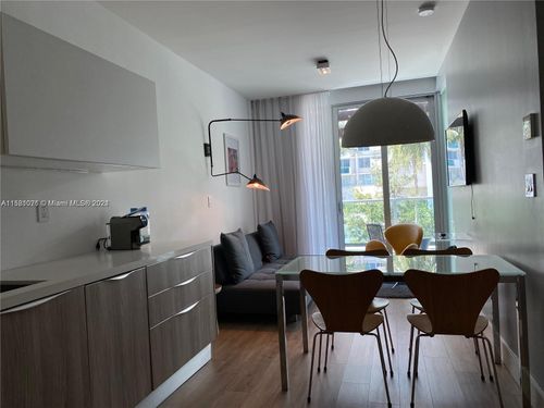 204-1215 West Ave, Miami Beach, FL, 33139-4307 | Card Image