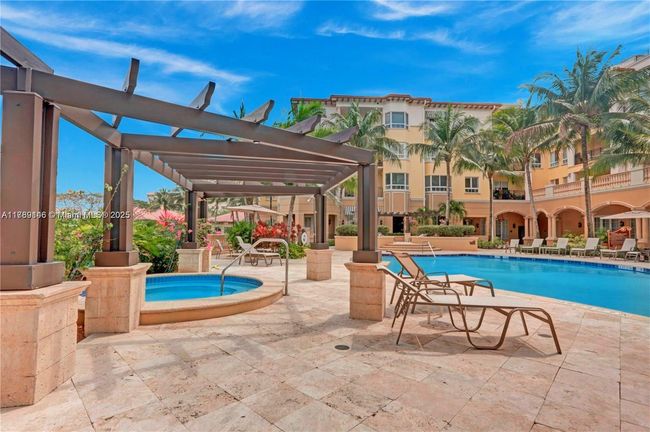 APT-342 - 16101 Emerald Estates Dr, Condo with 2 bedrooms, 3 bathrooms and null parking in Weston FL | Image 28