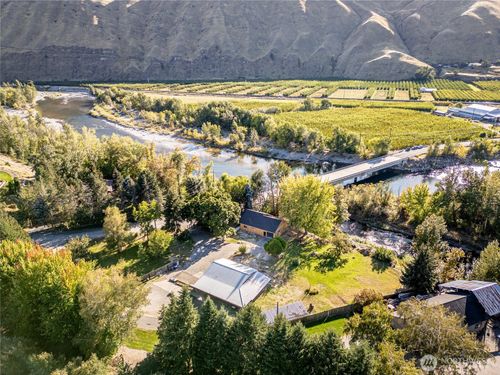 1482 Sleepy Hollow Rd, Wenatchee, WA, 98801-9601 | Card Image