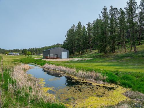 26036 Golden Willow Pkwy, Custer, SD, 57730-3001 | Card Image