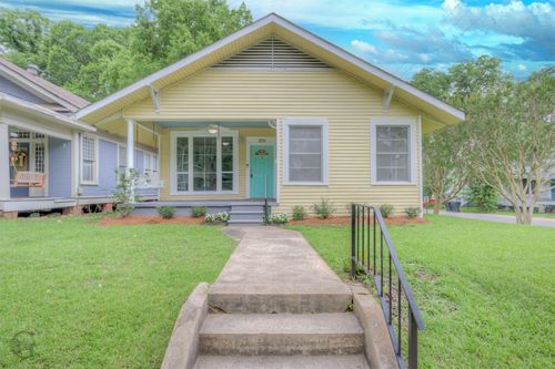 859 Linden St, Shreveport, LA, 71104-4207 | Card Image