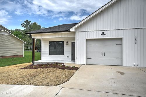 1-703 Swadley Rd, Johnson City, TN, 37601-9100 | Card Image