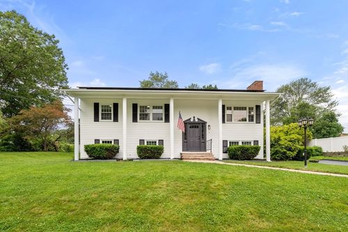 7 Kennedy Dr, Dudley, MA, 01571-5913 | Card Image