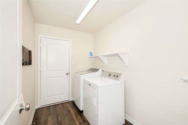 817 Mockingbird St, House other with 3 bedrooms, 2 bathrooms and null parking in Navasota TX | Image 24
