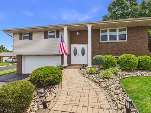2605 David Lee Drive, Parkersburg, WV, 26101 | Card Image