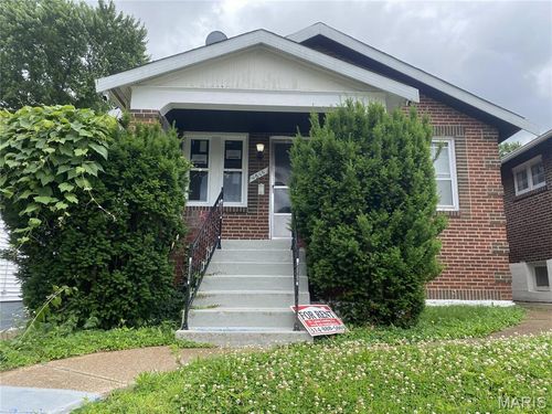4848 Calvin Ave, Saint Louis, MO, 63115-2209 | Card Image