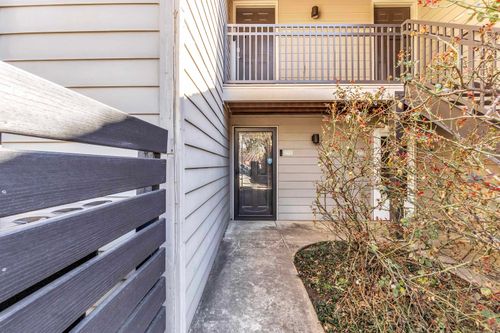 1-1843 Eagle Branch Cv, Germantown, TN, 38138 | Card Image