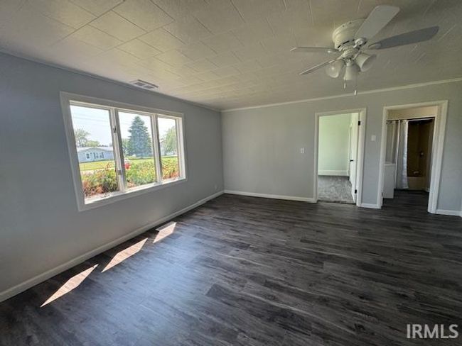 11748 W 450 N, House other with 3 bedrooms, 2 bathrooms and null parking in Cromwell IN | Image 4