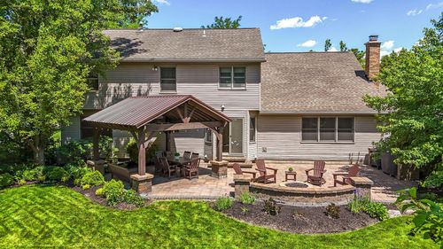 2099 Stargrass Ave, Grove City, OH, 43123-8532 | Card Image