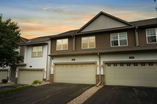 6910 151st St, Savage, MN, 55378-4548 | Card Image