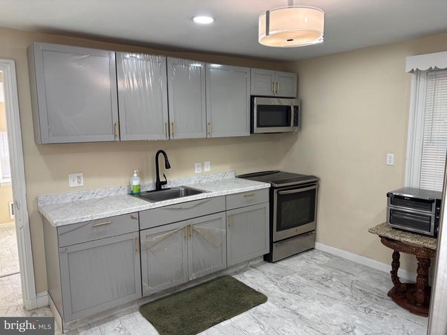 49 Market St, House other with 5 bedrooms, 3 bathrooms and null parking in SALEM NJ | Image 16