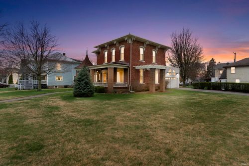 208 S Morton St, Kendallville, IN, 46755-1637 | Card Image