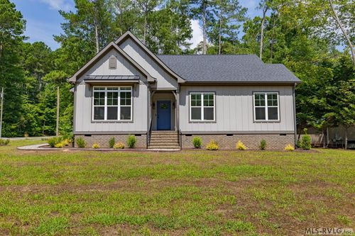 106 Parkview Cir, Littleton, NC, 27850-9129 | Card Image