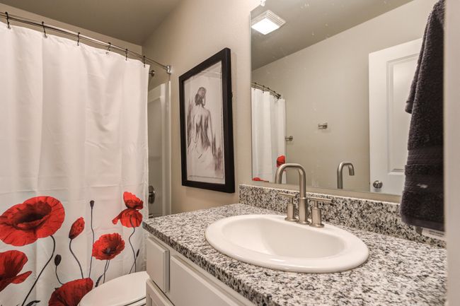 404 E 31 St St, House other with 3 bedrooms, 2 bathrooms and null parking in Wolfforth TX | Image 21