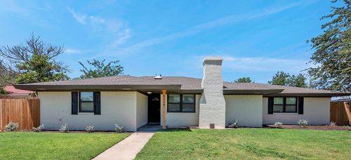 2404 Northtown Ct, Midland, TX, 79705-4317 | Card Image