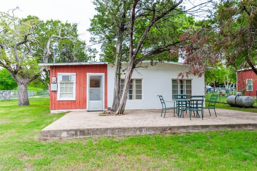 137 Center Loop, Whitney, TX, 76692-4519 | Card Image