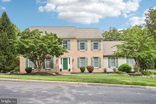 1325 Wynewood Rd, Orefield, PA, 18069-9074 | Card Image