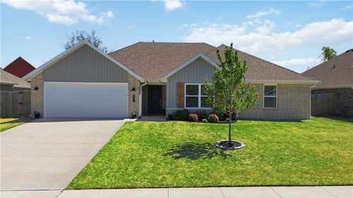 641 Hayden James St, Prairie Grove, AR, 72753-3048 | Card Image