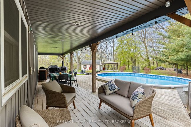 1382 Mcnab Rd, House other with 2 bedrooms, 2 bathrooms and 10 parking in Niagara on the Lake ON | Image 6