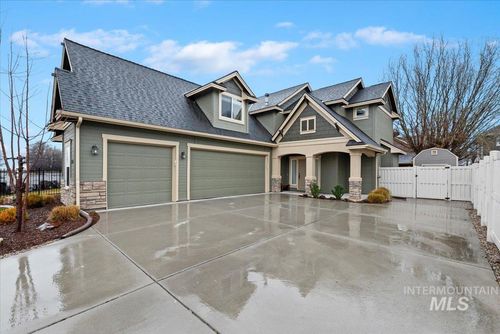 3052 N Christian Way, Meridian, ID, 83646-5875 | Card Image