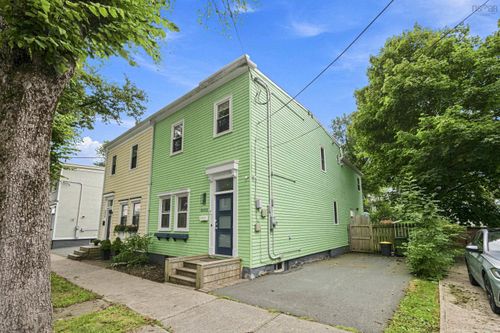 6052 Compton Ave, Halifax, NS, B3K1E7 | Card Image