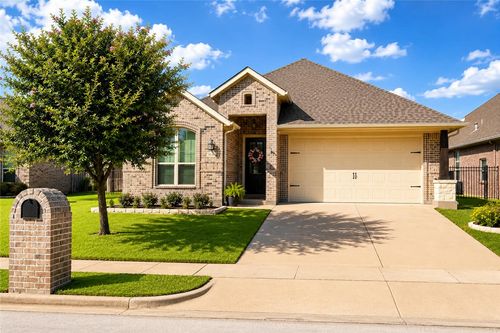 3118 Peterson Way, Bryan, TX, 77802-2765 | Card Image