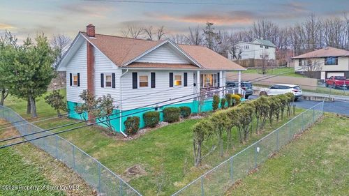 833 Palm St, Scranton, PA, 18505-3762 | Card Image