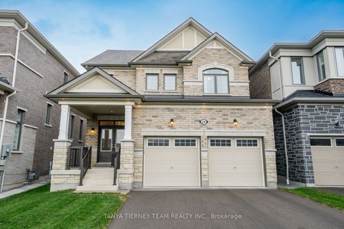 24 Lockyer Dr, Whitby, ON, L1P0M1 | Card Image