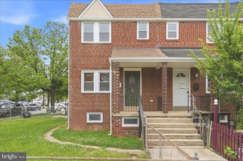 19 Warren Road, Essex, MD, 21221 | Card Image