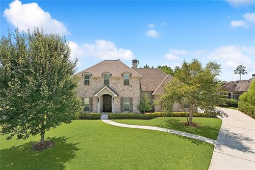 208 Merion Cir, Madisonville, LA, 70447-3206 | Card Image