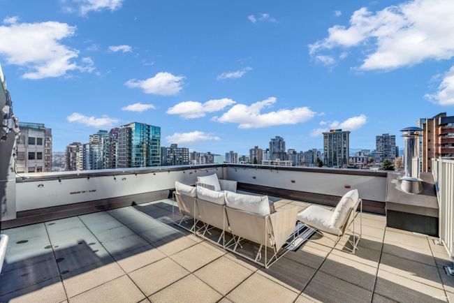 PH804 - 1160 Burrard Street, Condo with 2 bedrooms, 2 bathrooms and 1 parking in Vancouver BC | Image 1
