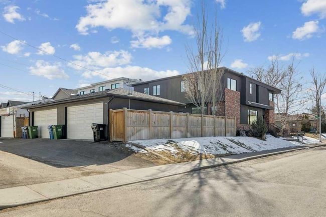 1721 44 Avenue Sw, Home with 4 bedrooms, 3 bathrooms and 2 parking in Calgary AB | Image 34
