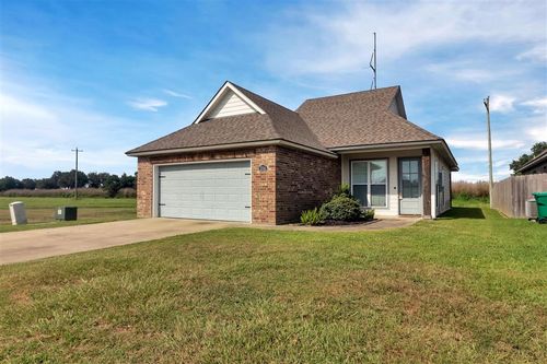 5754 Highland Hills Blvd, Iowa, LA, 70647-5168 | Card Image