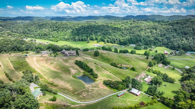 18325 Horton Hwy, House other with 5 bedrooms, 8 bathrooms and null parking in Fall Branch TN | Image 58