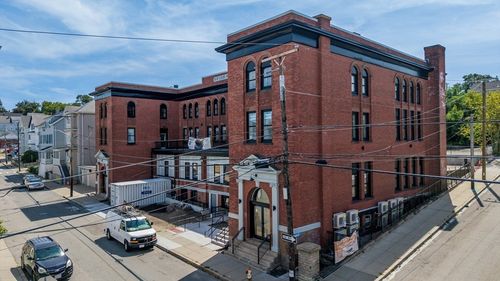 11-403 Division St, Fall River, MA, 02721-1262 | Card Image