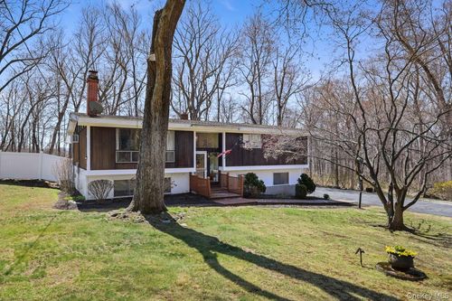 320 Allview Ave, Brewster, NY, 10509-3409 | Card Image