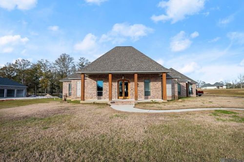 4286 Hidden Pointe Dr, Jackson, LA, 70748-2004 | Card Image