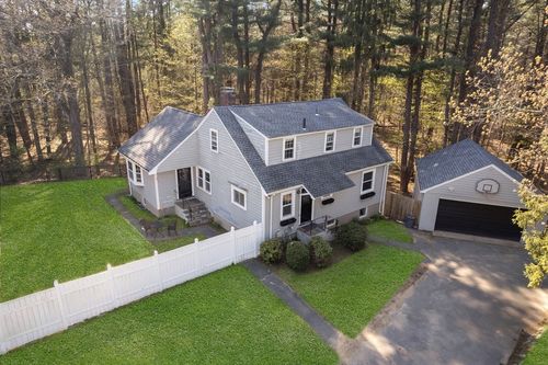 37 School St, Weston, MA, 02493-2518 | Card Image