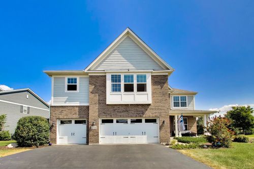 13700 Buchanan Dr, Lemont, IL, 60439-8795 | Card Image