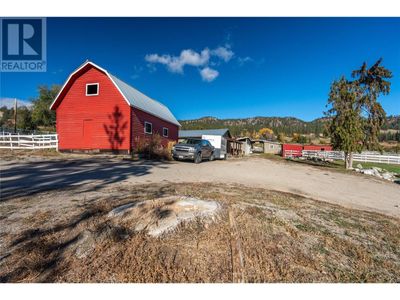 15902 Prairie Valley Rd, House other with 5 bedrooms, 2 bathrooms and null parking in Summerland BC | Image 1