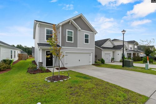 429 Middlebury Ln, Hopkins, SC, 29061-9833 | Card Image