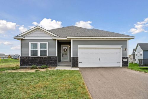 10040 Twin Lakes Pkwy Nw, Elk River, MN, 55330-7527 | Card Image