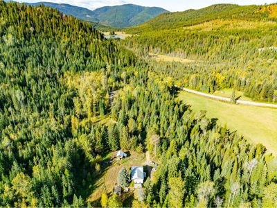 9905 Highway 6, House other with 4 bedrooms, 2 bathrooms and null parking in Salmo BC | Image 1