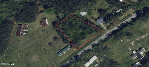 126 Edmundson Rd, Snow Hill, NC, 28580-8127 | Card Image