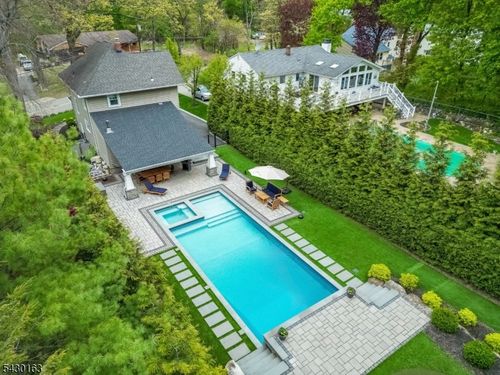 228 Miller Rd, Mahwah, NJ, 07430-1425 | Card Image